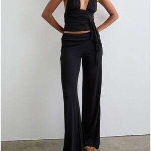 Motel Donata Trouser in Black with Belt